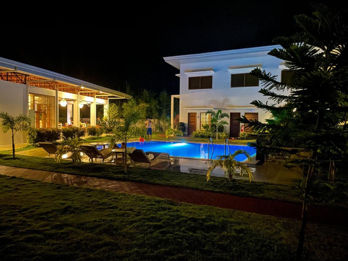 Red Picnic Hostel بنغلاو المظهر الخارجي الصورة
